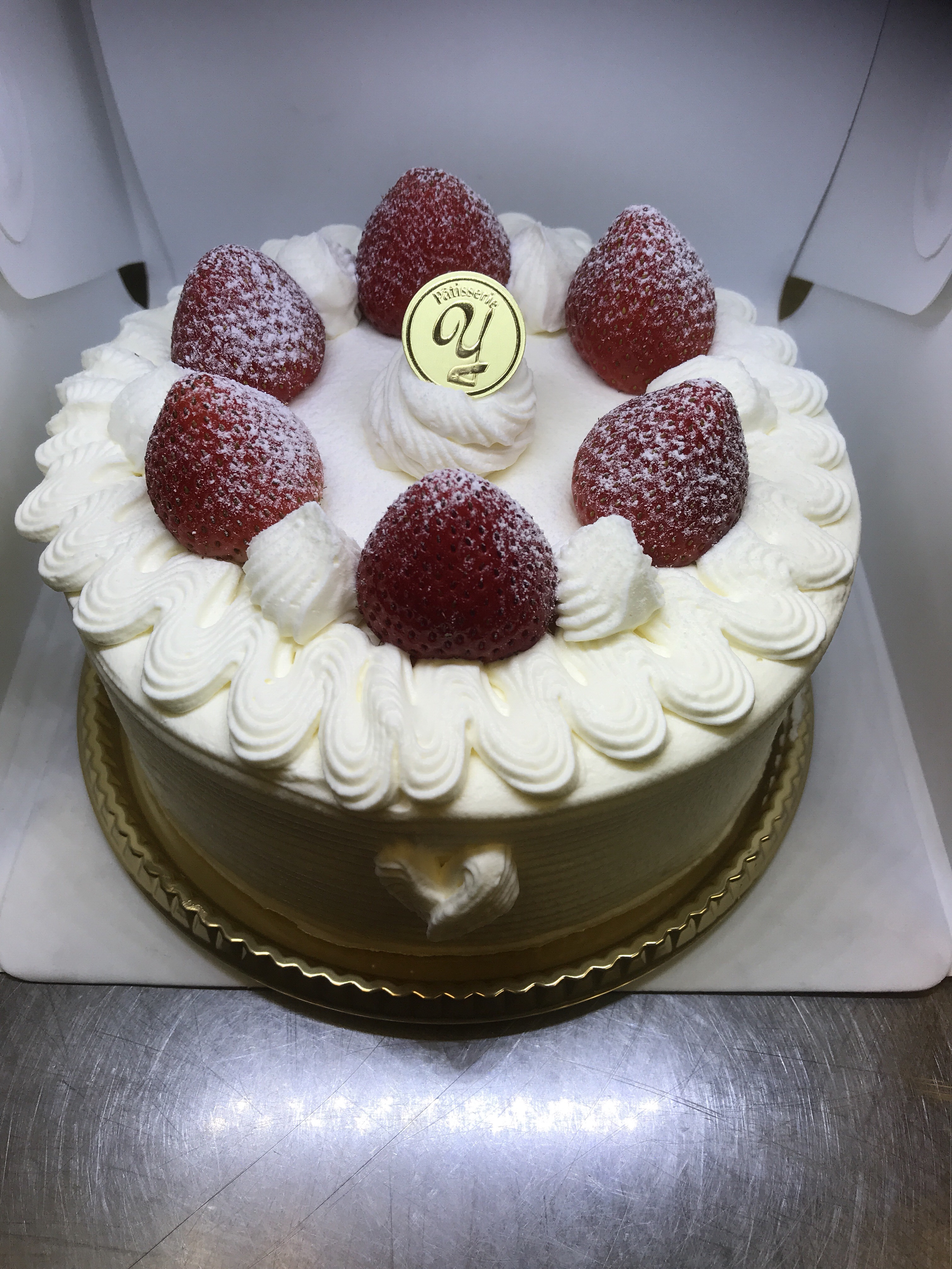 ホールケーキ デコレーションケーキ ケーキと焼き菓子の由香里絵 青梅市 羽村市 瑞穂町